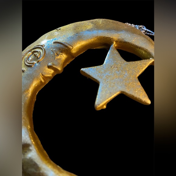 New! Moon Ornament And Wall Decor - Picture 4 of 9